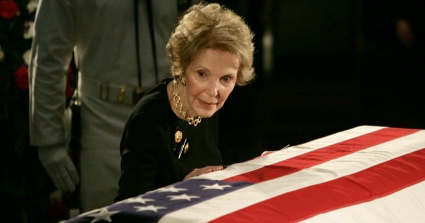 美國前第一夫人南西雷根逝世 享壽94歲